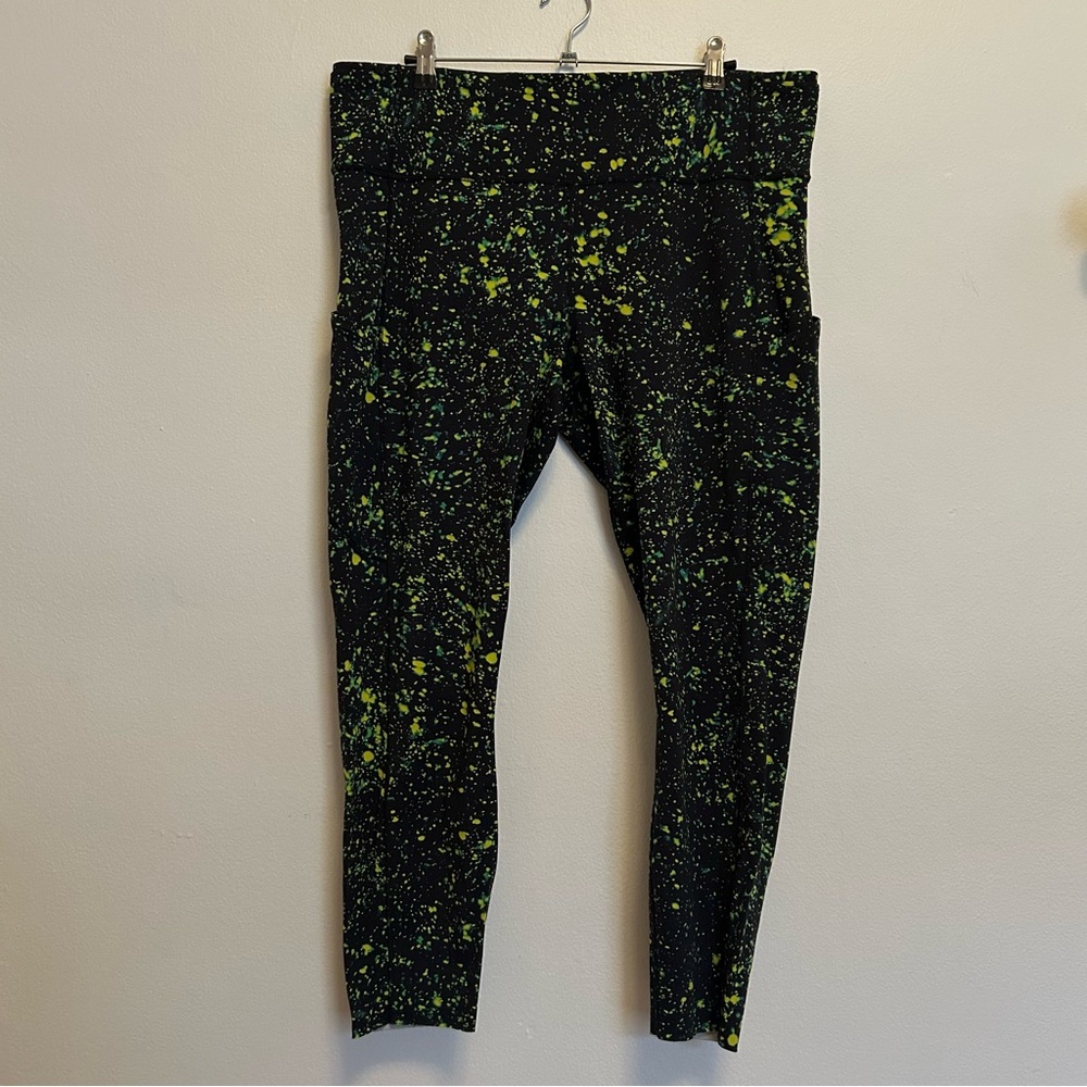 Lululemon Black and Green Speckled Leggings, sz 16